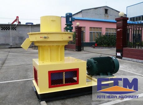 Straw pellet machine